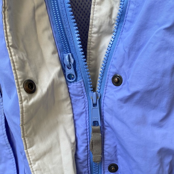 Women’s Columbia Jacket - Picture 11 of 11